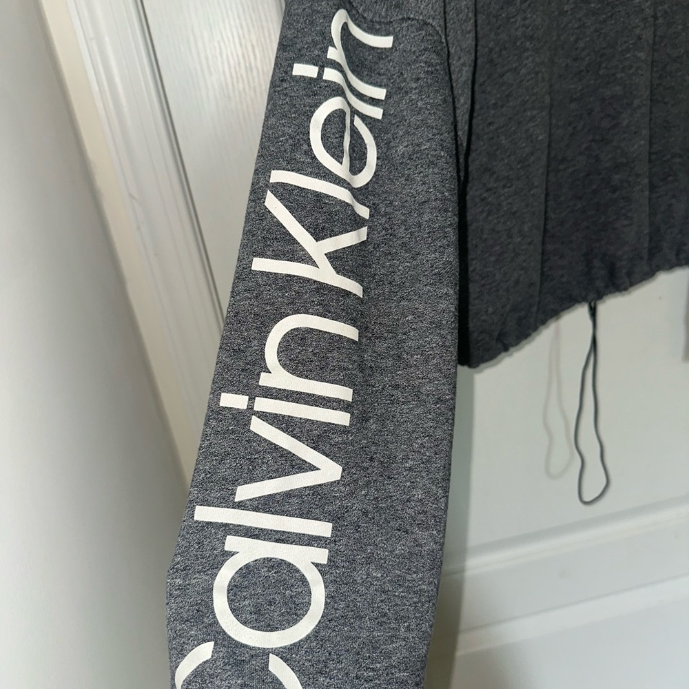 Calvin Klein Gray Long Sleeve Top